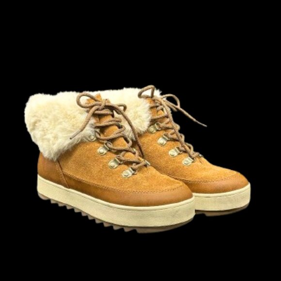 NEW!! Koolaburra by UGG Tynlee Suede Lace-Up Boots Woman's Size 7 - Picture 2 of 11